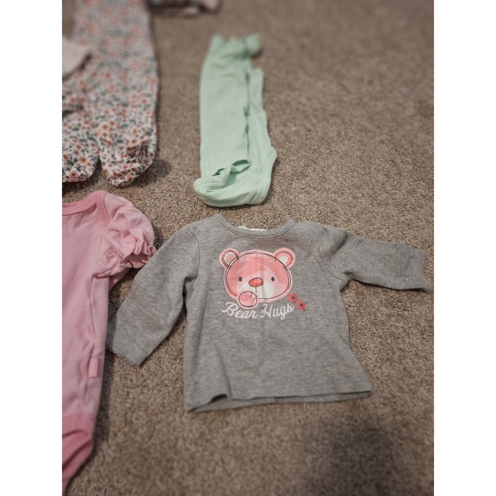 Baby One Piece Bundle Lot - Carter’s, Disney, Burt's Bees, Jumping Beans 0-3 Mon - Picture 8 of 16